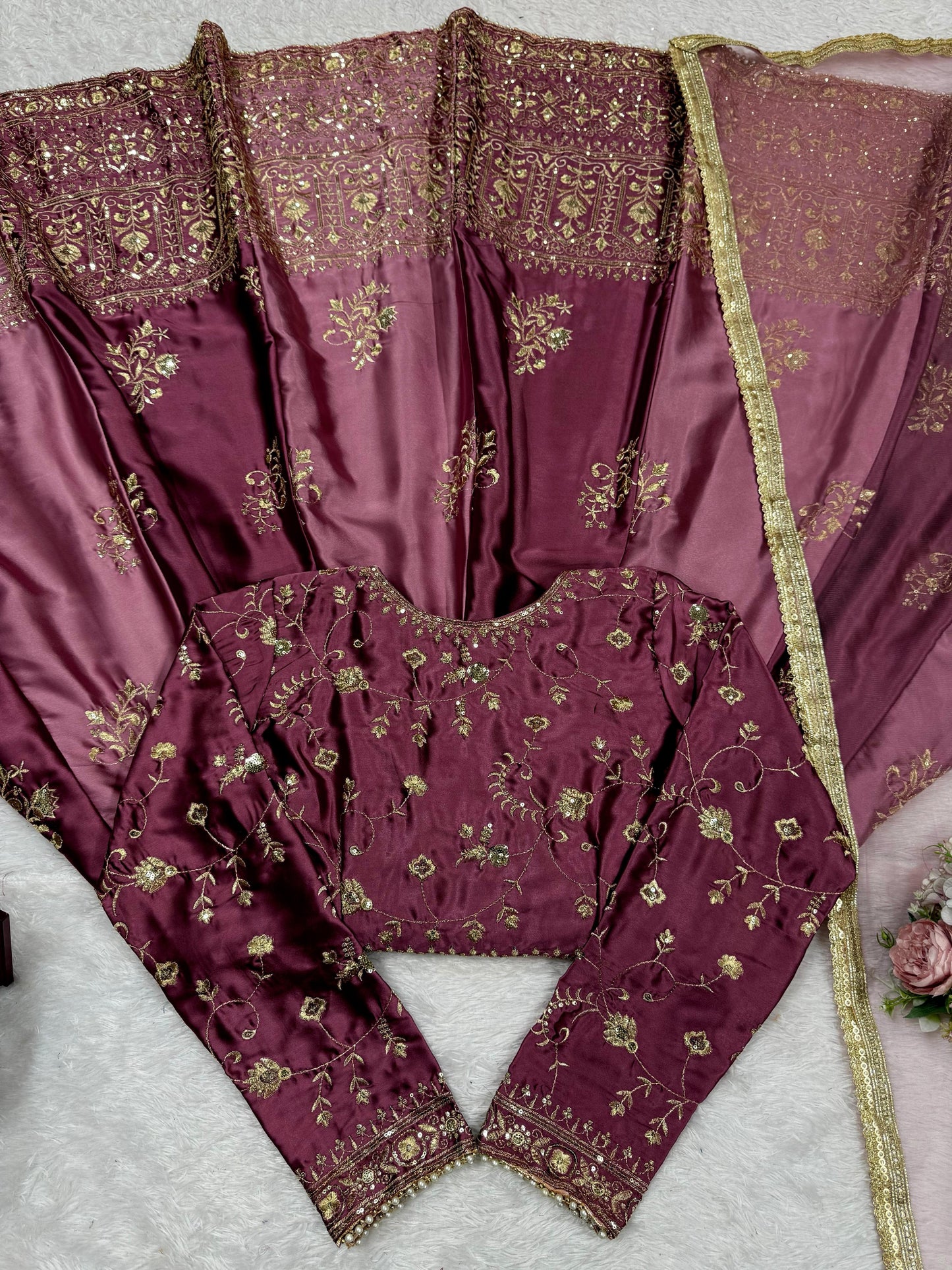 šš CODE -5917 š«“ Series Premium Anarkali Set ā Elegance Redefined šš