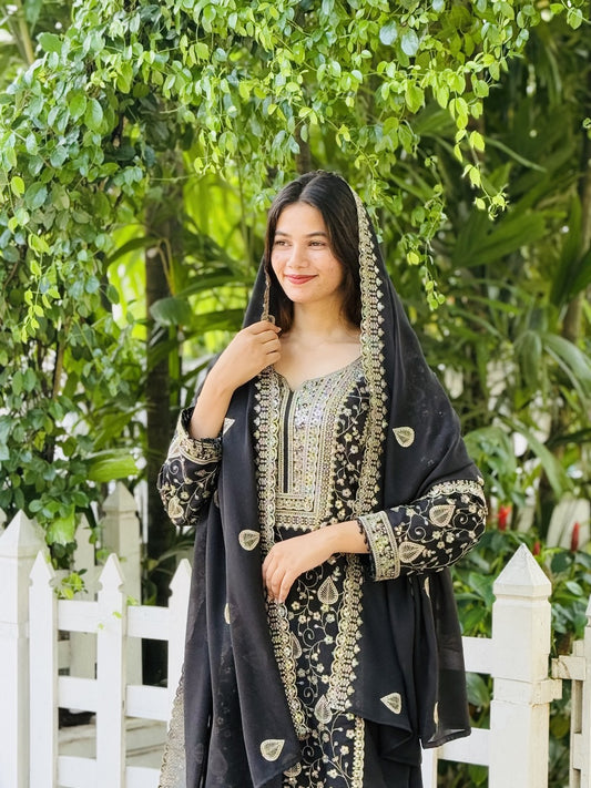 ✨AC7048-DESIGNER WEAR SEQUENCE EMBROIDERY ON STAR FOX GEORGETTE FABRIC TOP AND PLAZZO WITH DUPATTA🛍️