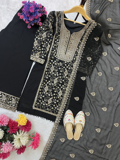 ✨AC7048-DESIGNER WEAR SEQUENCE EMBROIDERY ON STAR FOX GEORGETTE FABRIC TOP AND PLAZZO WITH DUPATTA🛍️