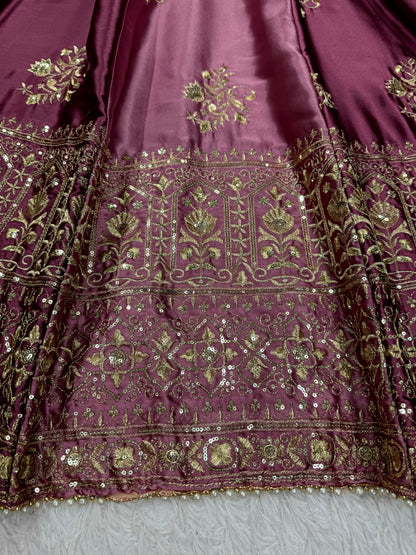🌟💃 CODE -5917 🫴 Series Premium Anarkali Set – Elegance Redefined 💃🌟