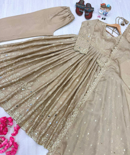 👗PD-1097 Premium Designer Anarkali Gown Set (With Dupatta & Bottom)