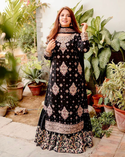♥️💐LC 1242 GEORGETTE LONG KURTI WITH BEAUTIFUL FULLY EMBROIDERED GEORGETTE SHARARA💐❤️
