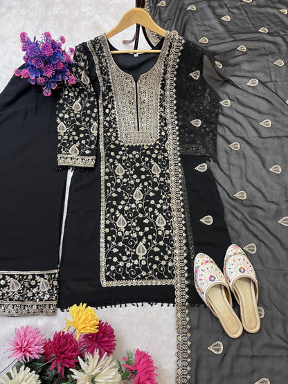 ✨AC7048-DESIGNER WEAR SEQUENCE EMBROIDERY ON STAR FOX GEORGETTE FABRIC TOP AND PLAZZO WITH DUPATTA🛍️
